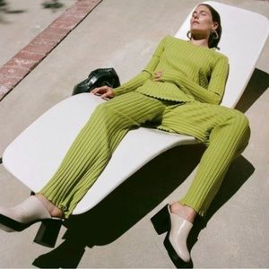 Simon Miller Green Ribbed Leggings